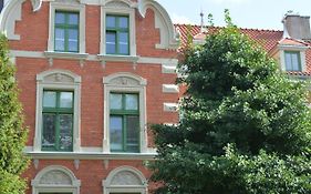 Apartament Mała Secesja - dla wyjątkowych gości, więcej niż hotel - 120 lat historii, komfort, prywatność - parking, centrum, starówka, wifi